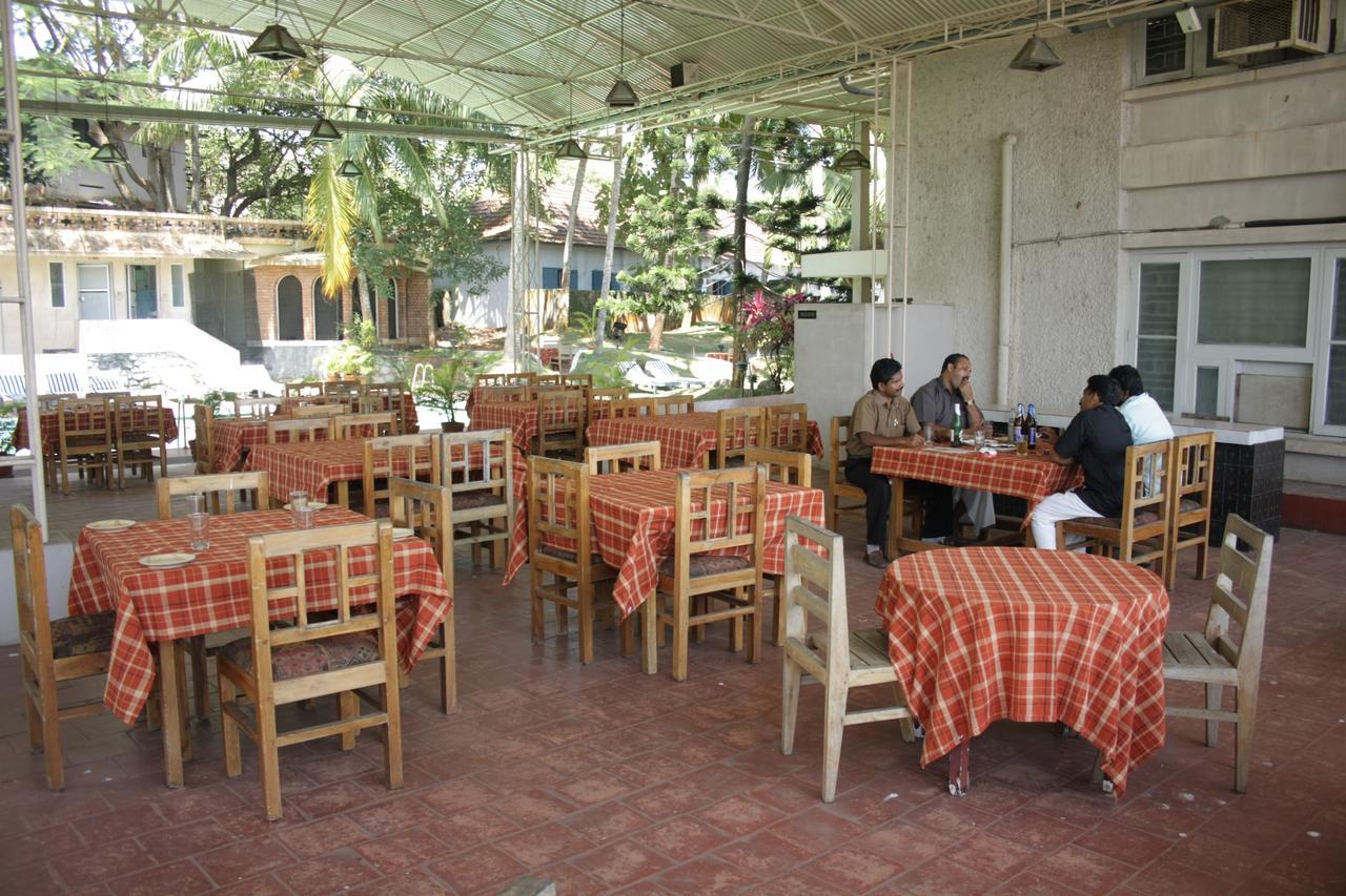 Raja Hotel Kovalam Kültér fotó